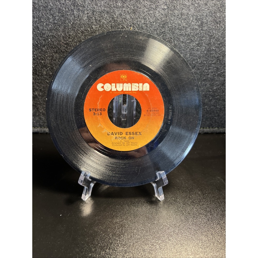 David‎ Essex - On and On; Rock On - Vinyl Record 45 RPM 7" 4-45940 Columbia